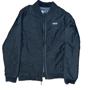 Patagonia Bomber jacket 
Size- Men’s Large can fit medium 
Condition pre- owned